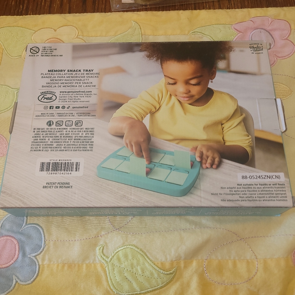 Mini Match-up By Genuine Fred Memory Snack Tray Ages 3+ New - Picture 2 of 2